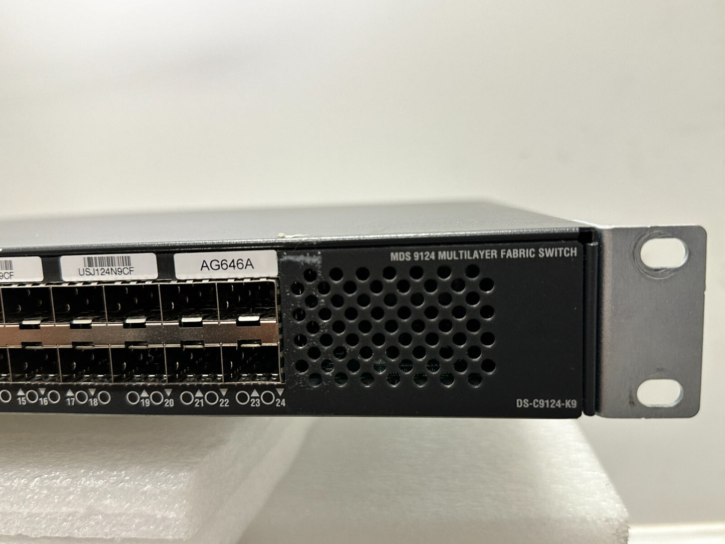 Cisco DS-C9124-K9 MDS 9124 24 Port Multilayer Fabric Switch