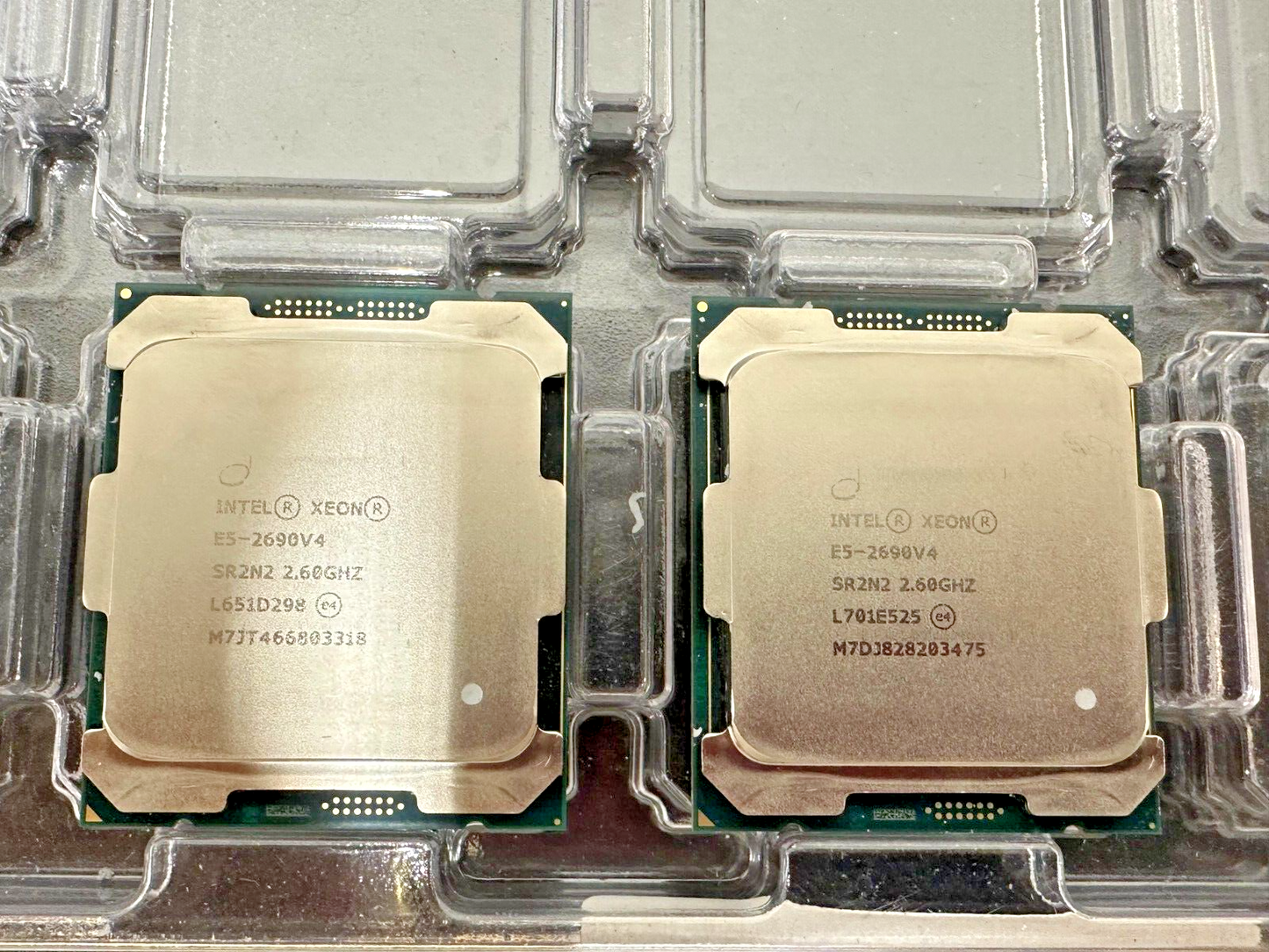 LOT OF 2 Pair Intel Xeon E5-2690v4 2.6Ghz 14-Core 135W 35MB LGA2011-3 CPU SR2N2