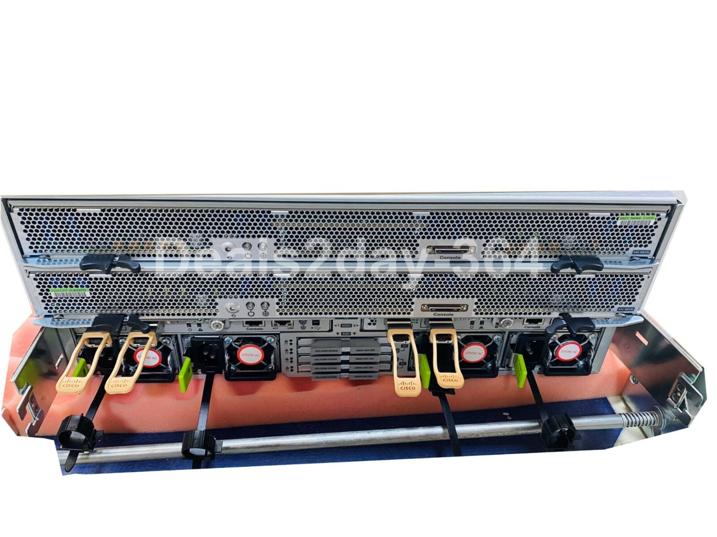Cisco UCS C3160 Storage/Mining Server 2-Blade 4U LFF Server (56x) LFF Bays