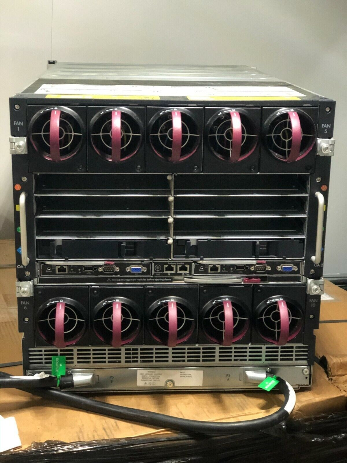 HP BladeSystem C7000 G3 Gen3 Platinum Blade Chassis 6x 2450W PSU 10x Fans 2x OA