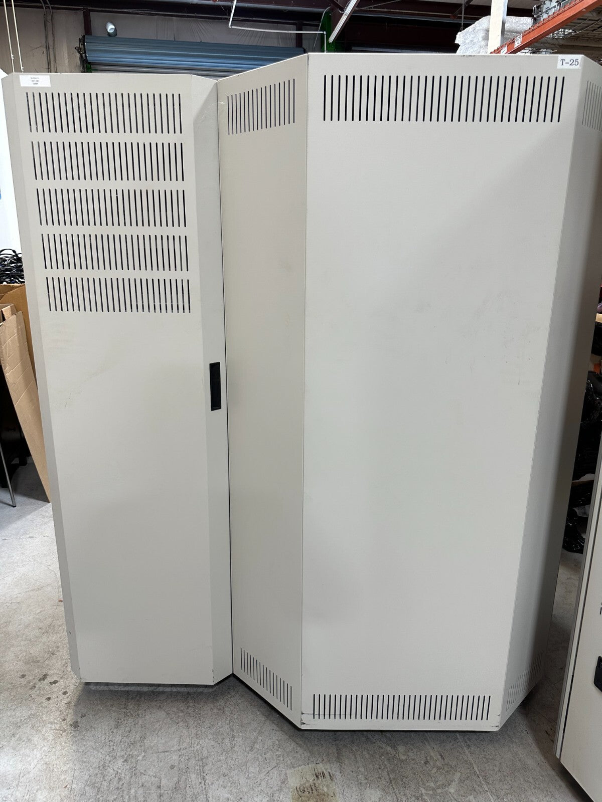 StorageTek Sun StorEdge™ L700 Tape Library