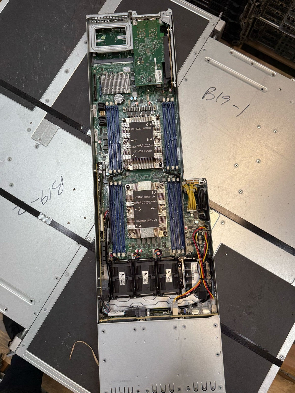 Supermicro 4U rackmount server F418-FT | (P/N): SYS-F619P2-RC1 | Enterprise
