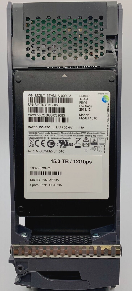 X670A NetApp 15.3TB 2.5" SAS 12Gbps SSD 108-00530 MZ-ILT15T0 MZILT15THMLA