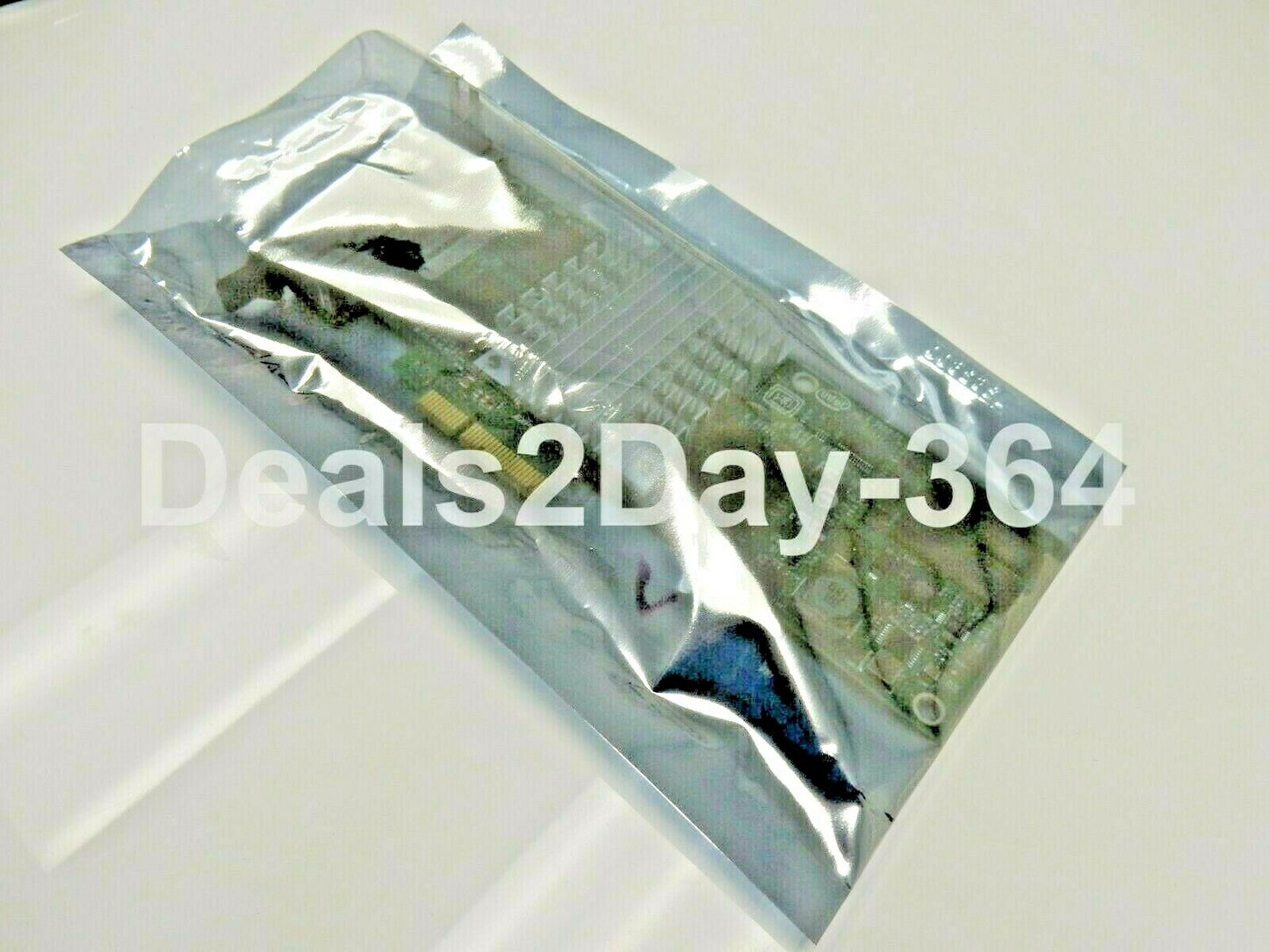 IBM 45W1959 PRO/1000 PT PCI-E 4-PORT SERVER ADAPTER L/PROFILE EXPI9404PTLBLK LP