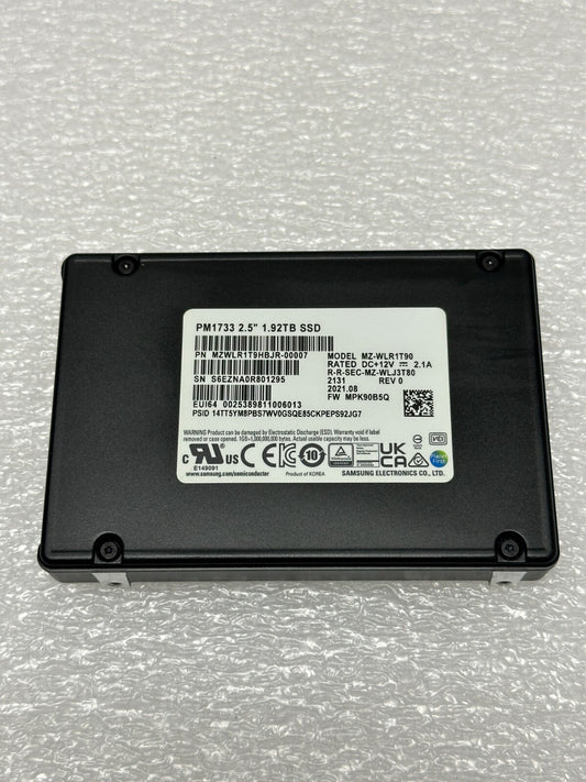 Samsung PM1733 MZWLR1T9HBJR-00007 2.5" 1.92TB PCIe 4.0 x4 NVMe SSD MZ-WLR1T90